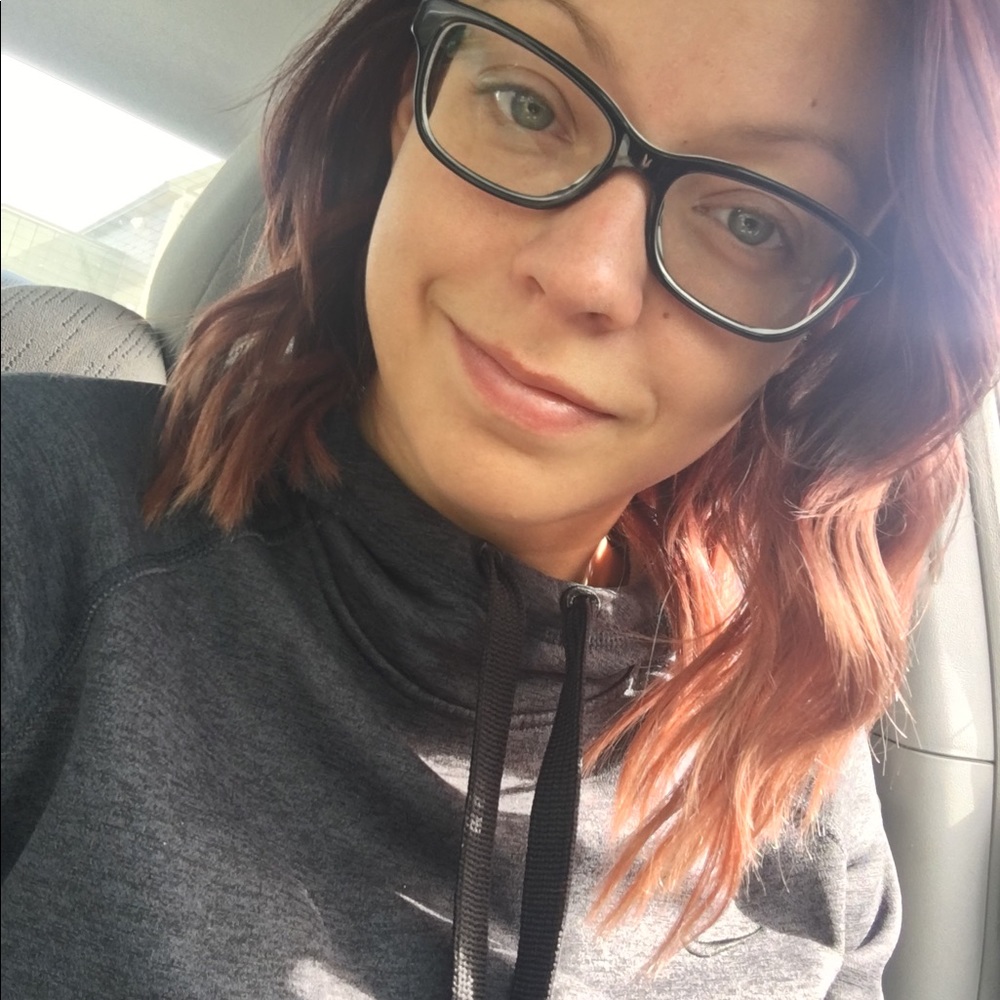 Meet your Posher, Ashley